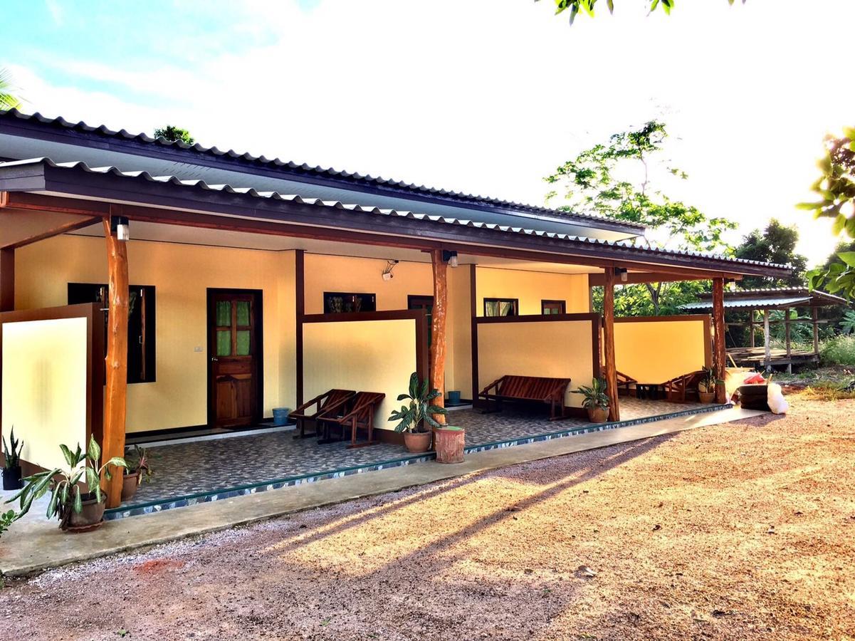 Baansuan Resort Donszak Kültér fotó