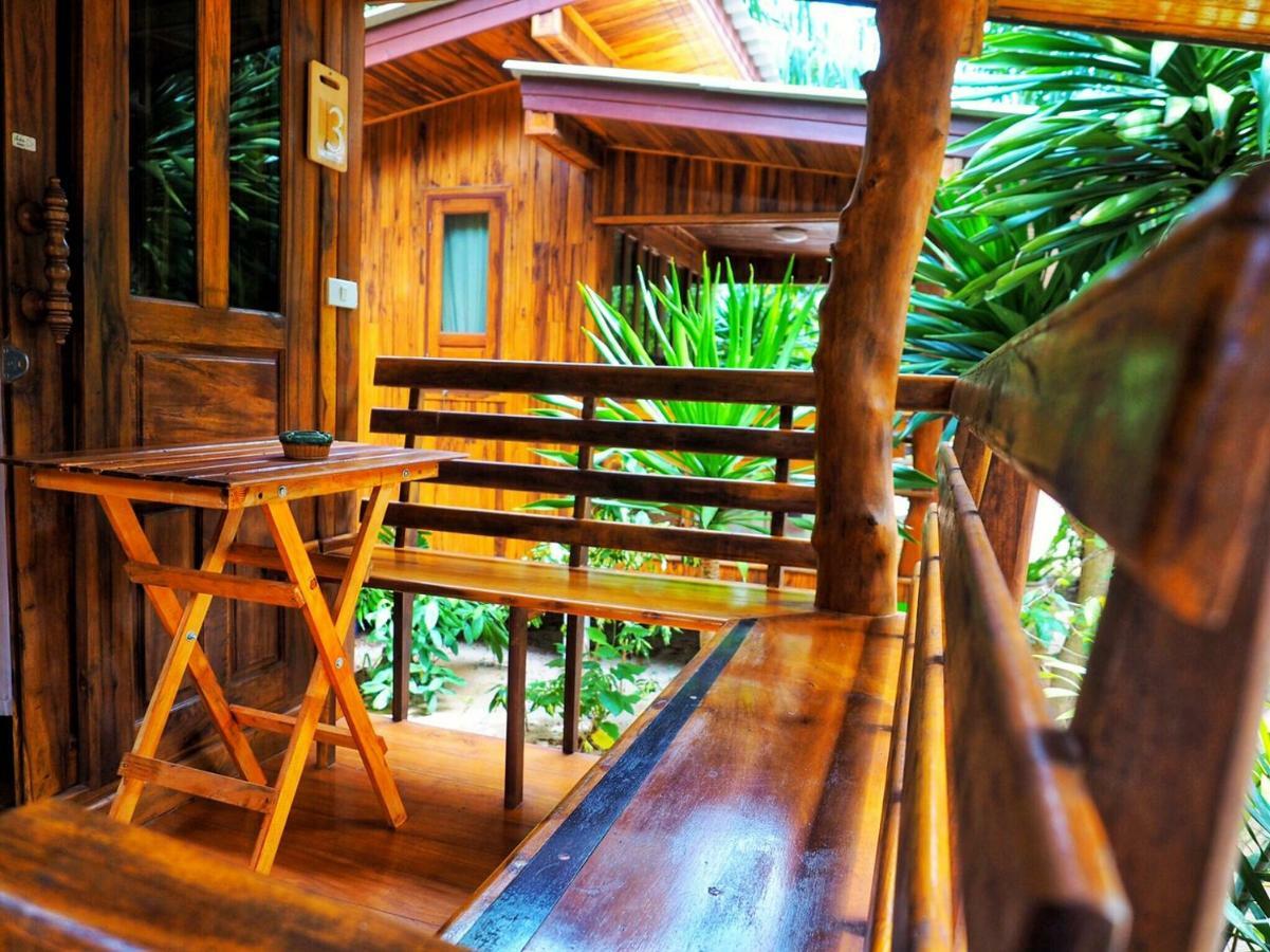 Baansuan Resort Donszak Kültér fotó