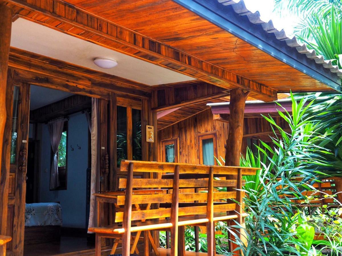 Baansuan Resort Donszak Kültér fotó