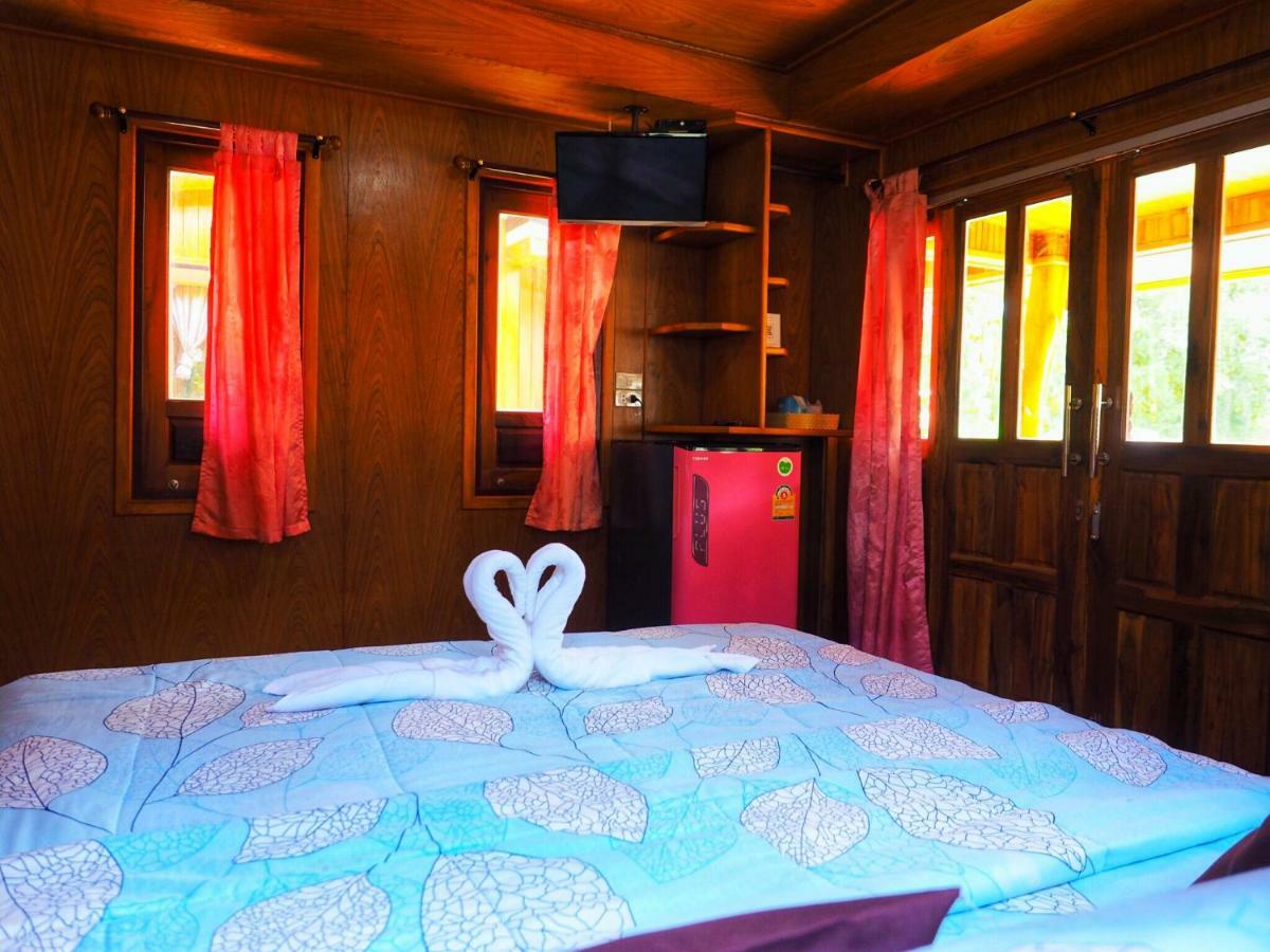 Baansuan Resort Donszak Kültér fotó