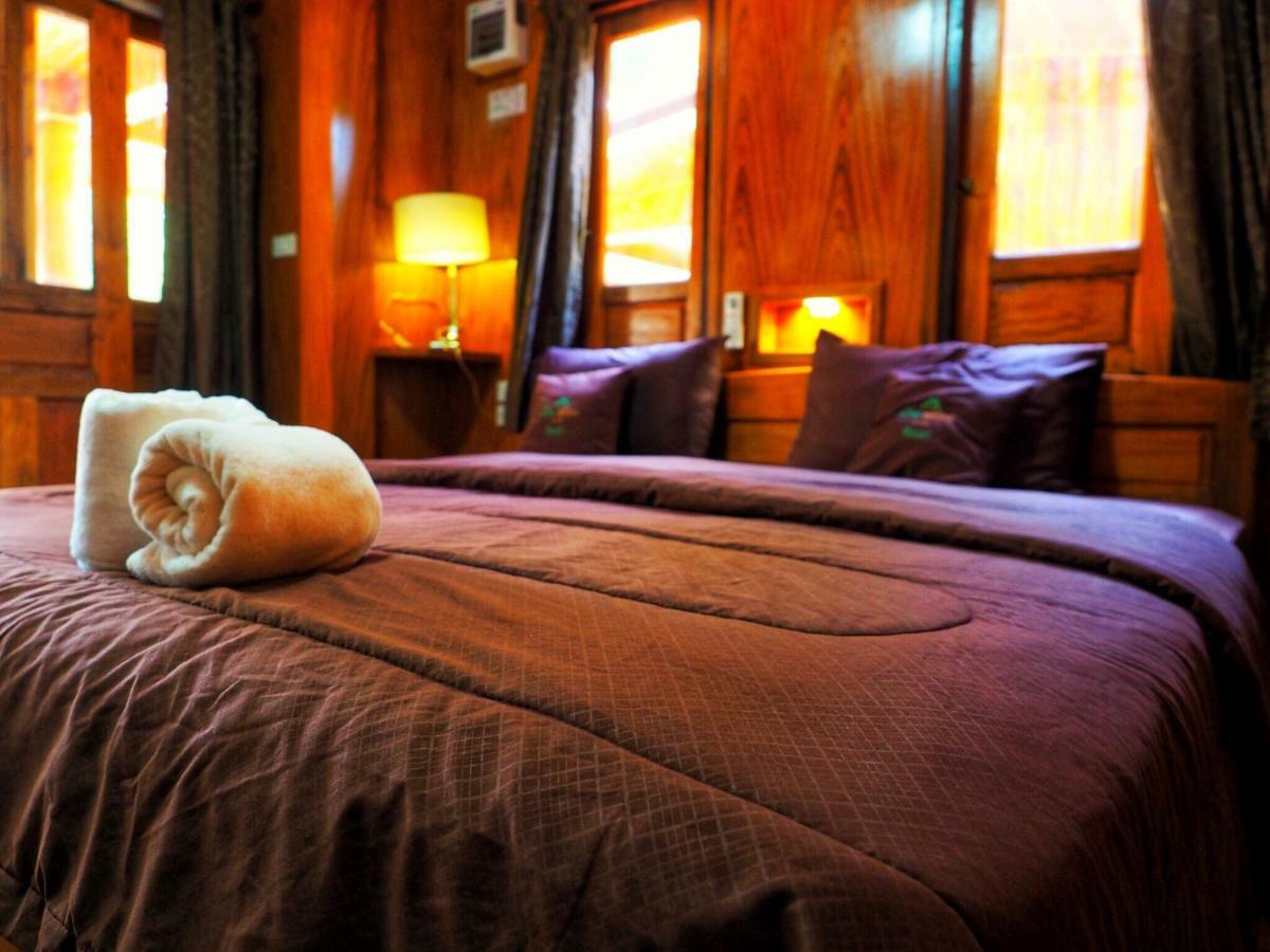 Baansuan Resort Donszak Kültér fotó