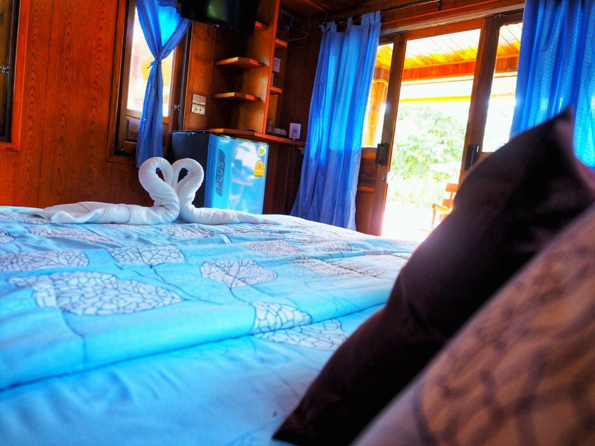 Baansuan Resort Donszak Kültér fotó