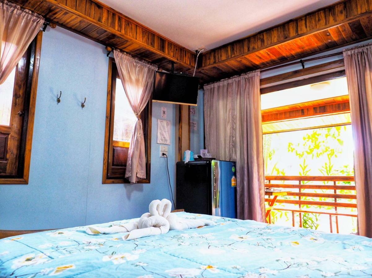 Baansuan Resort Donszak Kültér fotó